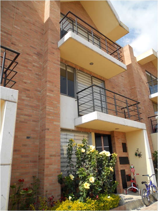 Hermosa casa en las afueras de mosquera para venta o permuta en